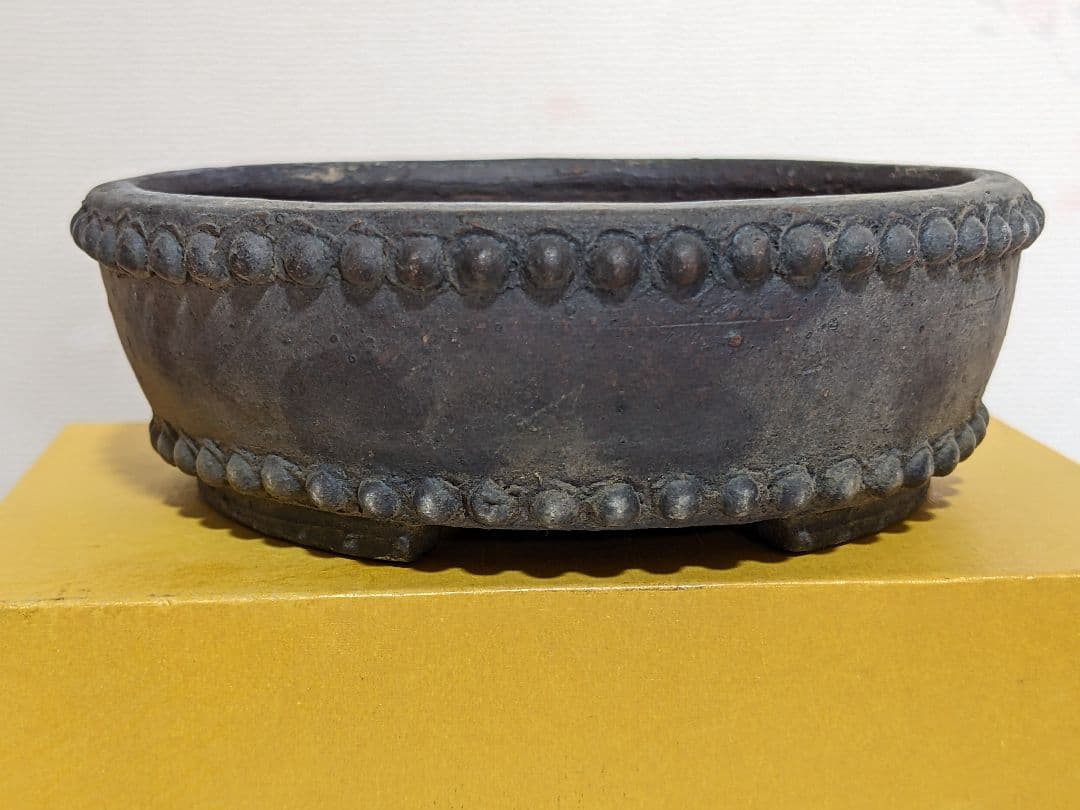 ♦小品盆栽鉢 富舟作 鋲打ち三足丸鉢ミニ盆栽鉢 コレクション 骨董品