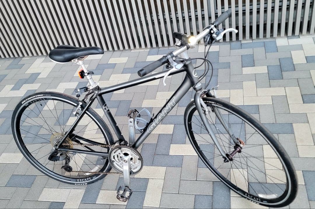 GIANT ESCAPE R3 クルスバイク