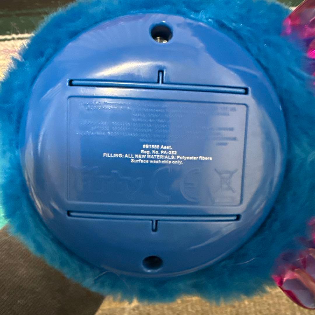 Furby Boom! カラフル ファービークリスタルシリーズ