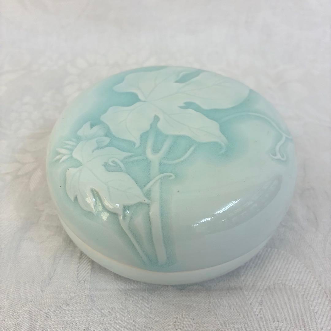 陶房 游騁窯 天坊昌彦 蔦文印盒 香合 茶道具 青磁