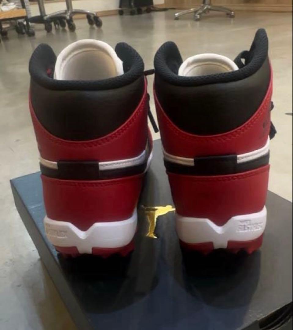 激レア23cm Jordanミドル少年野球スパイク シカゴカラー