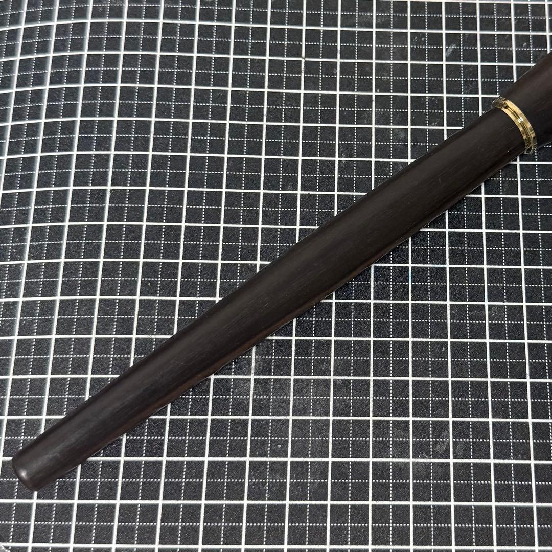 セーラー 万年筆 デスクペン 黒檀 長刀研ぎ 中字
