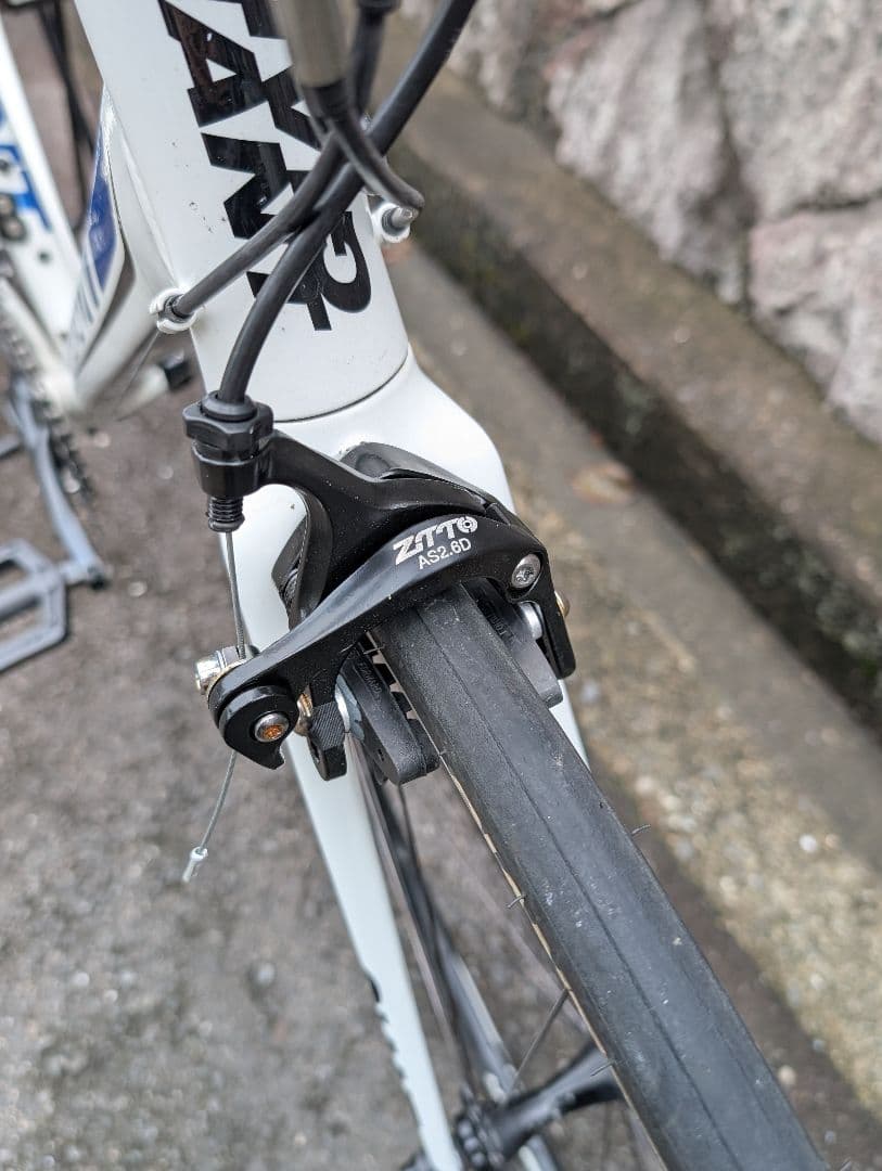 【ちょっとだけ訳あり】GIANT ジャイアント DEFY 2×10s