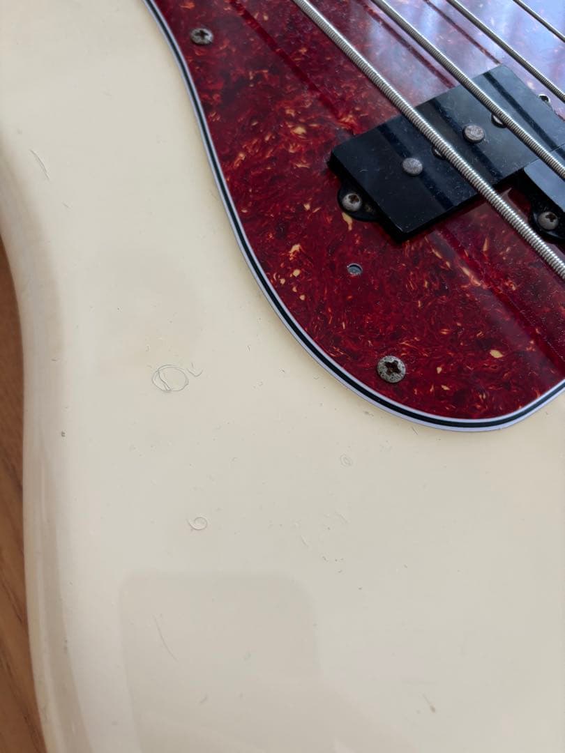 Fender Japan プレシジョンベース　Eシリアル オリンピックホワイト