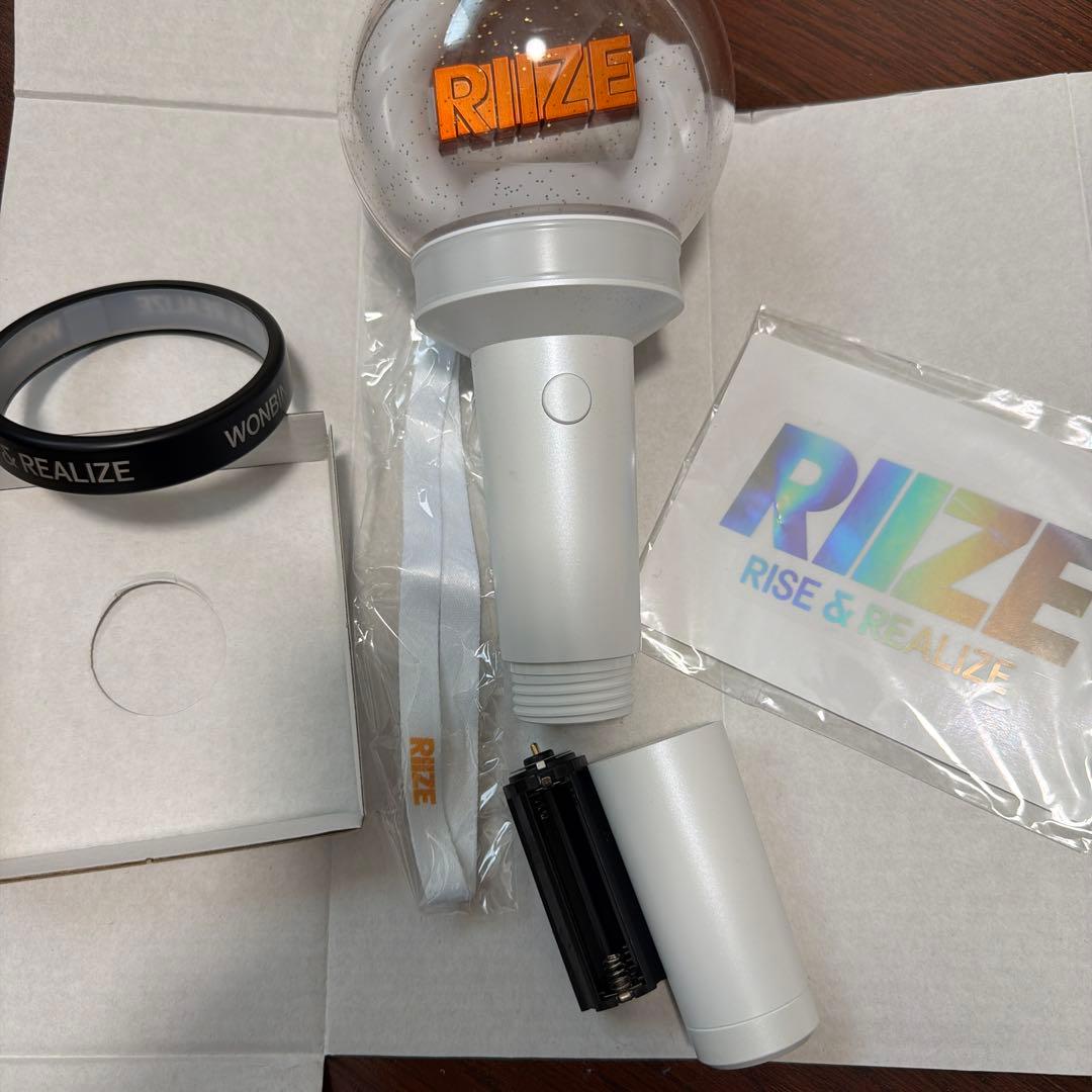 RIIZE ペンライト＋WONBINファンライトリングBLACK ver