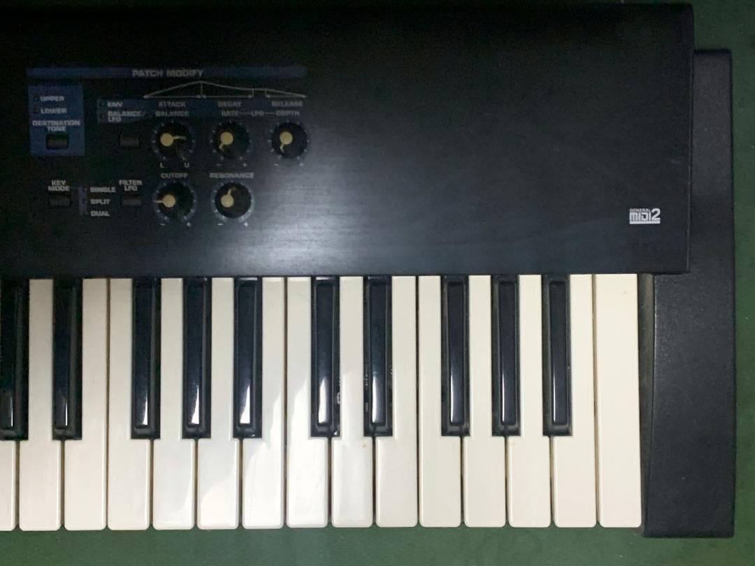 Roland シンセサイザー Juno-D 現状 #2