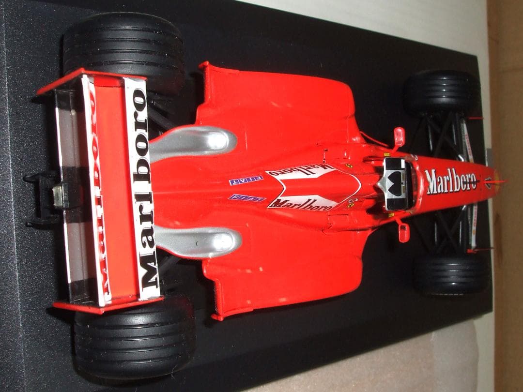 フェラーリ　F３９９　アーバイン　マルボロ仕様　箱なし　マテル　１／１８