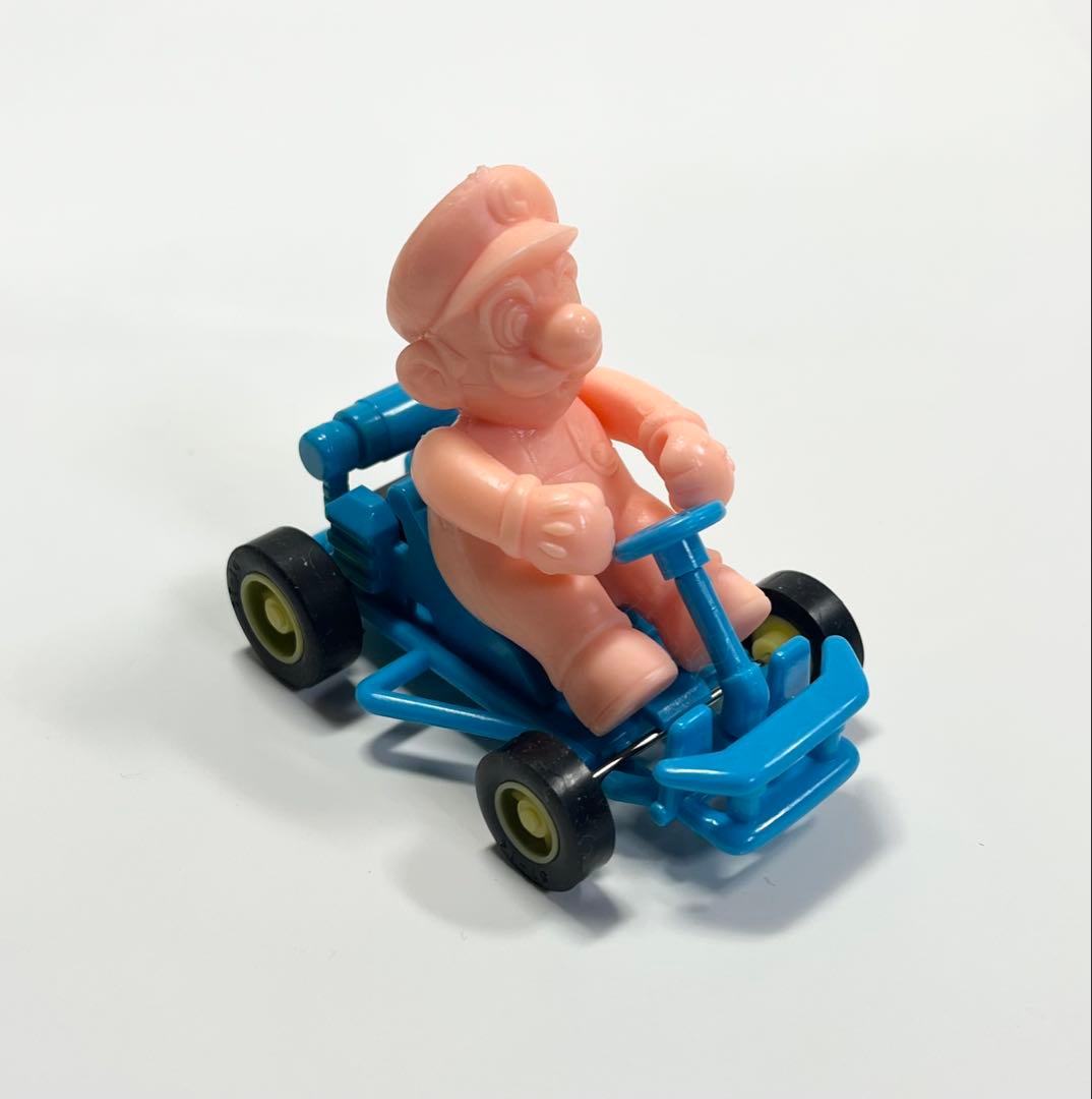 マリオカート　フィギュア　塩ビ　プルバック　マリオ　レトロ