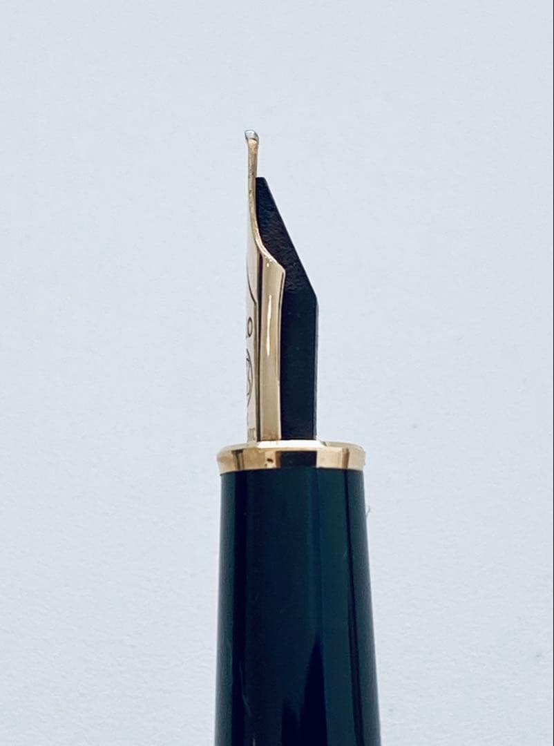 【定価106,700円】モンブラン万年筆 マイスターシュテュック14金 14K
