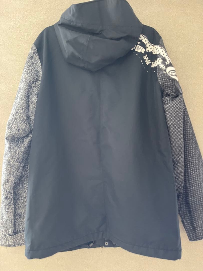 VOLCOM スノーボードウェア セットアップ　グローブ付き