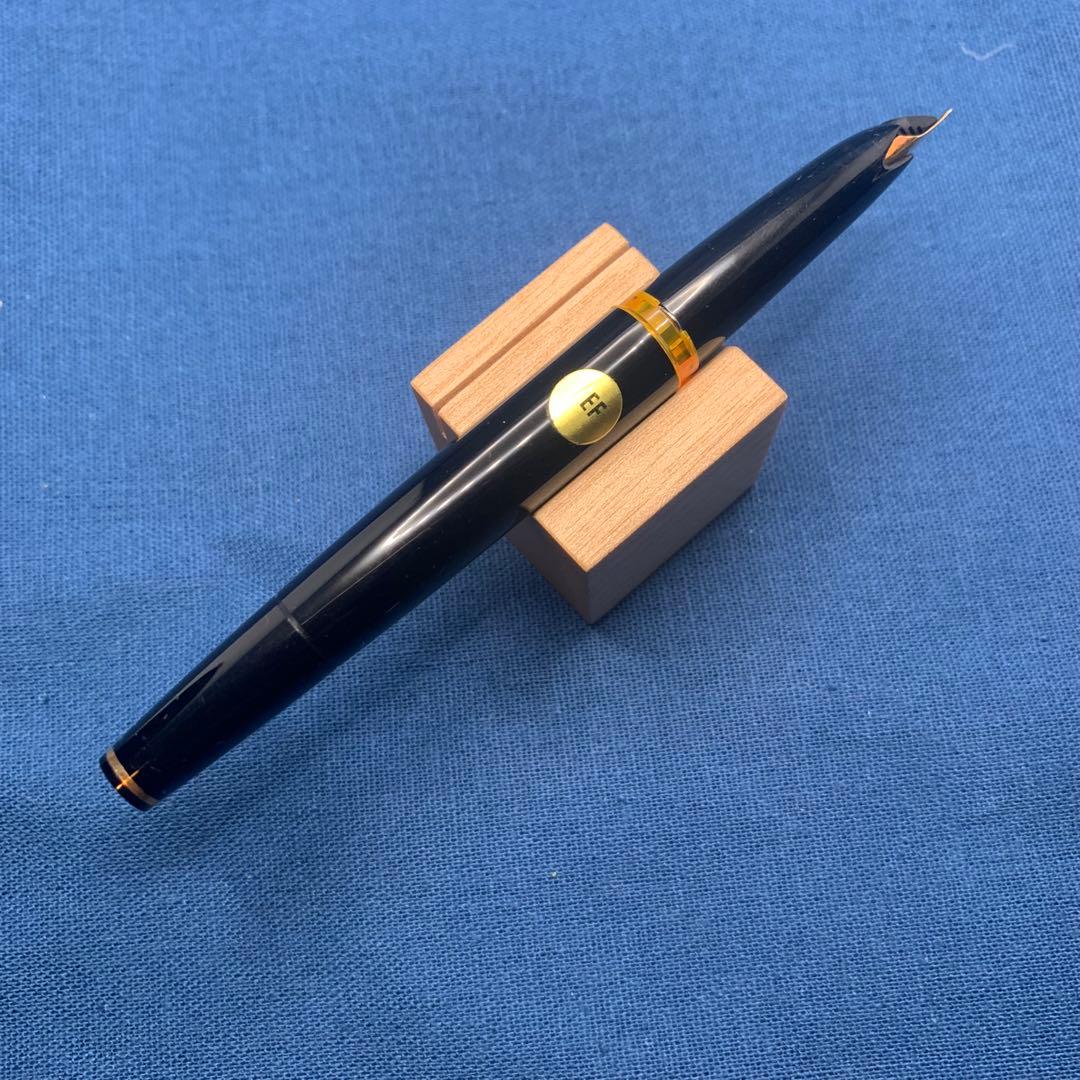 【希少特価】モンブラン　No.121 （過渡期モデル）万年筆18K EF