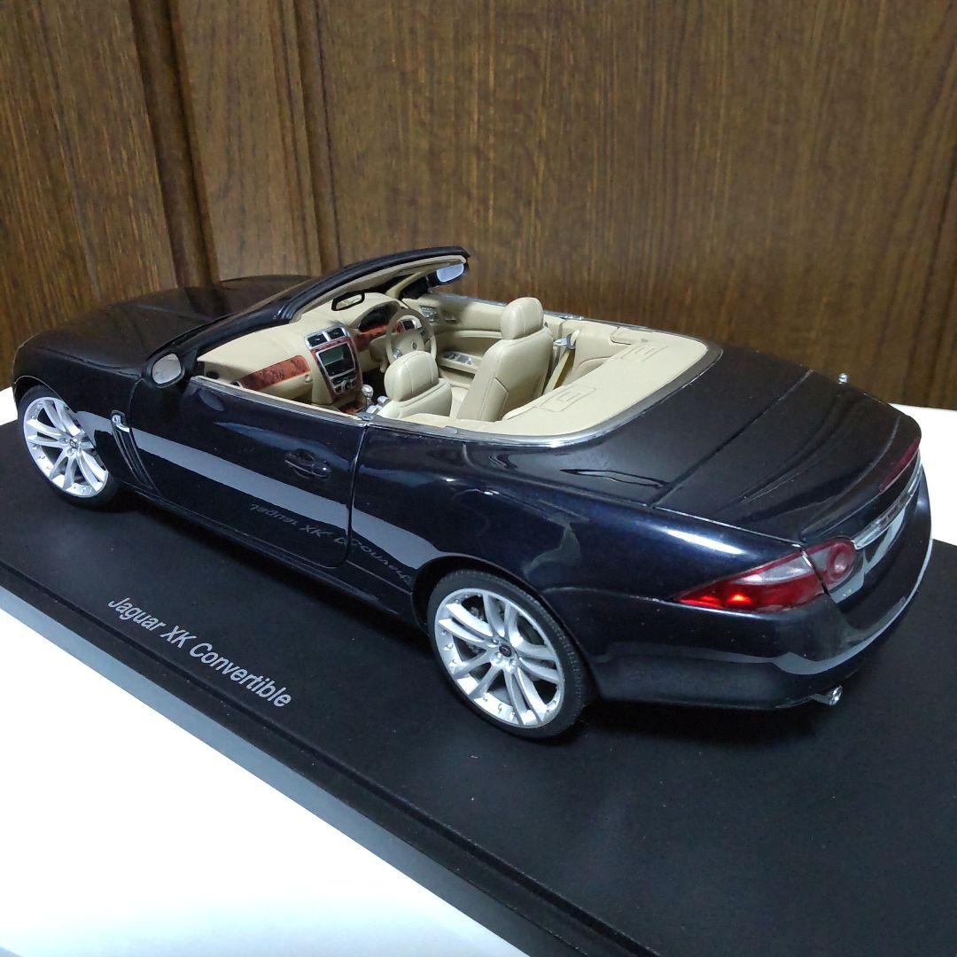 ジャガー XK コンバーチブル 2006 1/18 オートアート