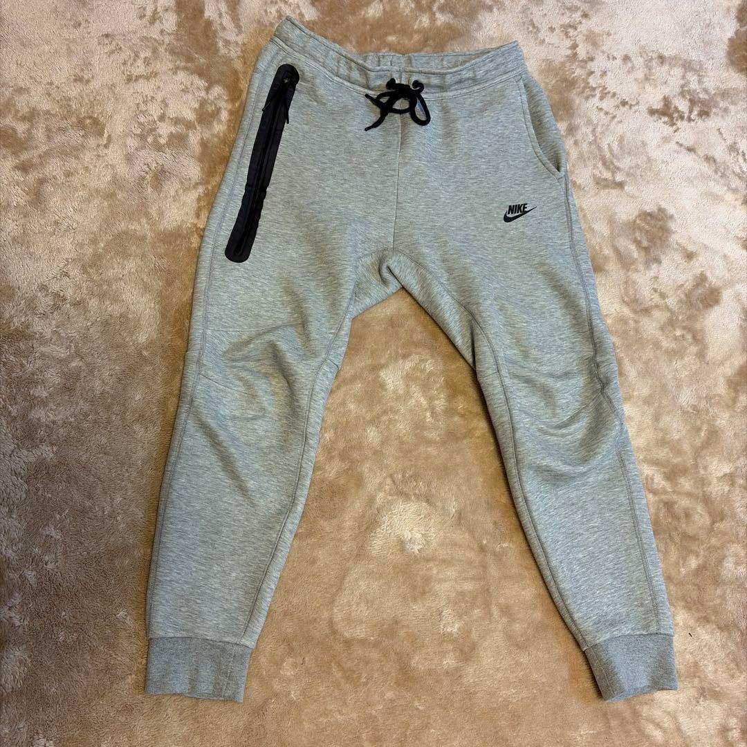 ナイキテックフリースセットアップ