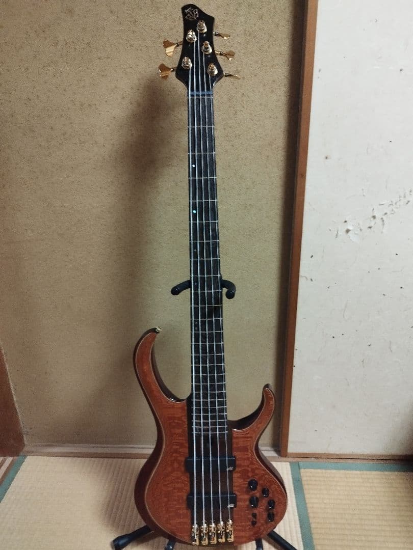 Ibanez Premium BTB1905LW-FNL エレキベース