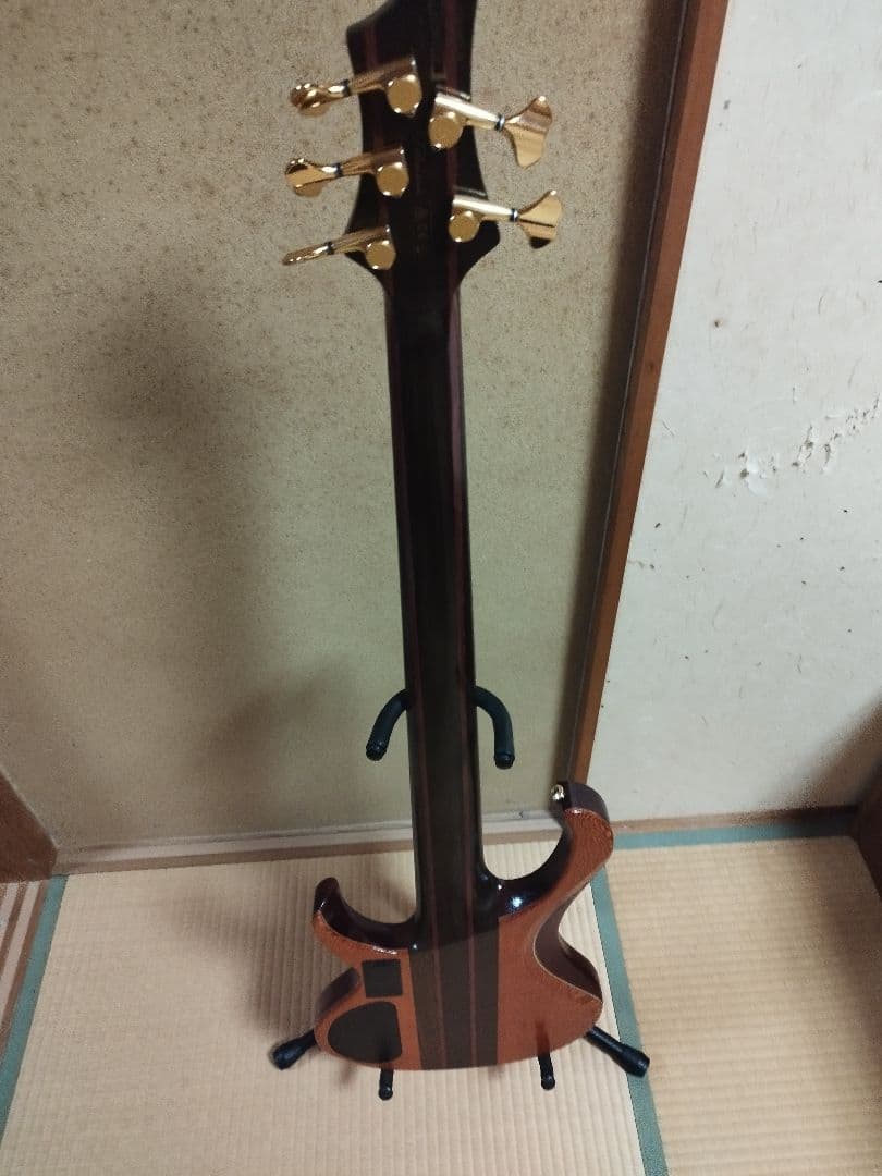 Ibanez Premium BTB1905LW-FNL エレキベース