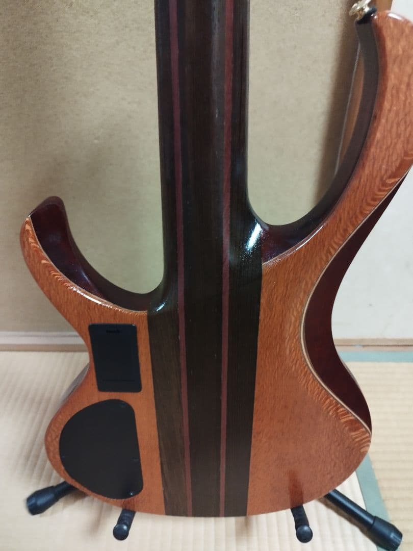 Ibanez Premium BTB1905LW-FNL エレキベース