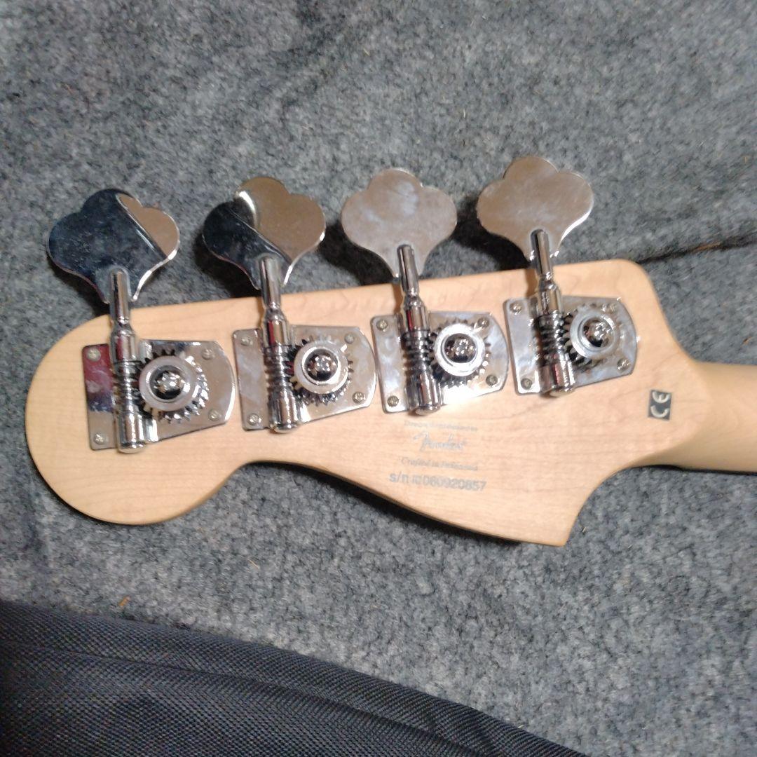 ベース Squier Vintage Modified Precision Bass