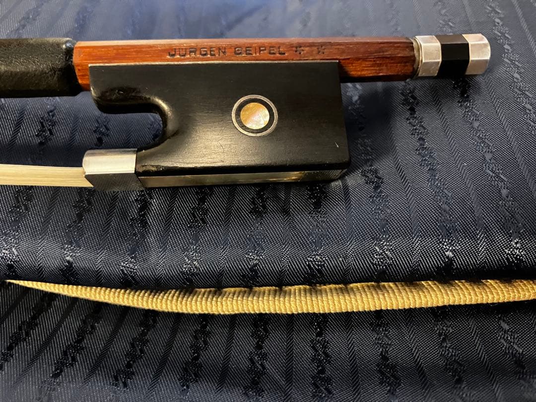 バイオリン弓　4/4 ドイツ弓　刻印　Jurgen Geipel ＊＊