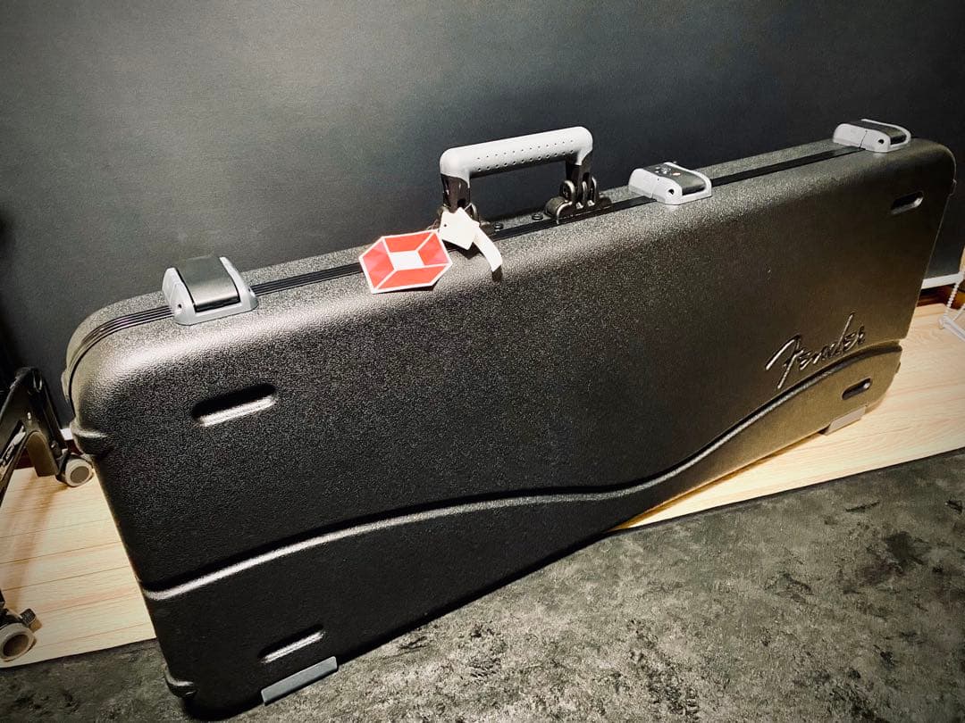 Fenderアメプロ II Telecaster ロック式ペグ