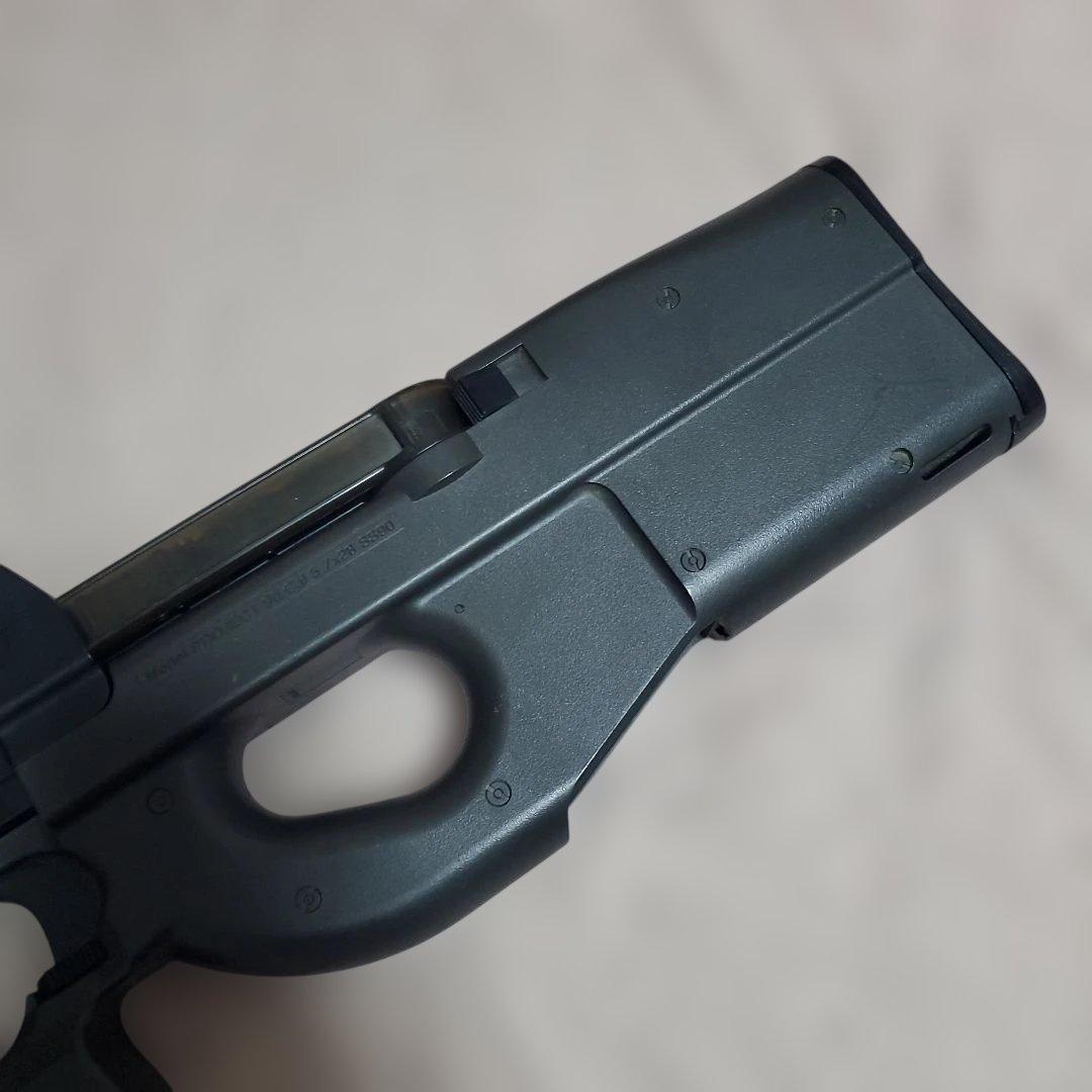 にやつき 東京マルイ P90 電動ガン カスタム