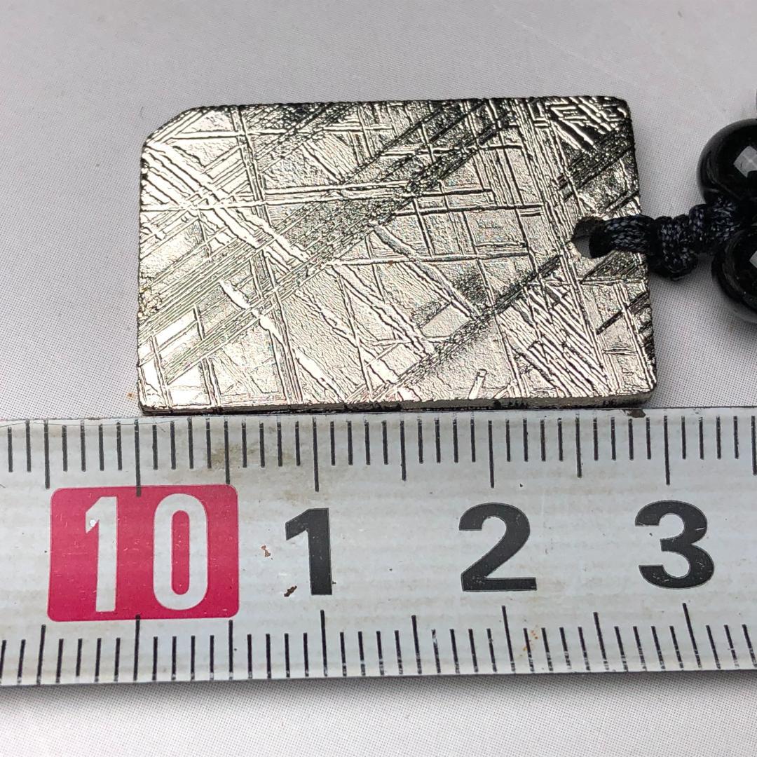 りょうすけ　ムオニオナルスタ隕石　メッキ処理済み　重さ約21ｇ