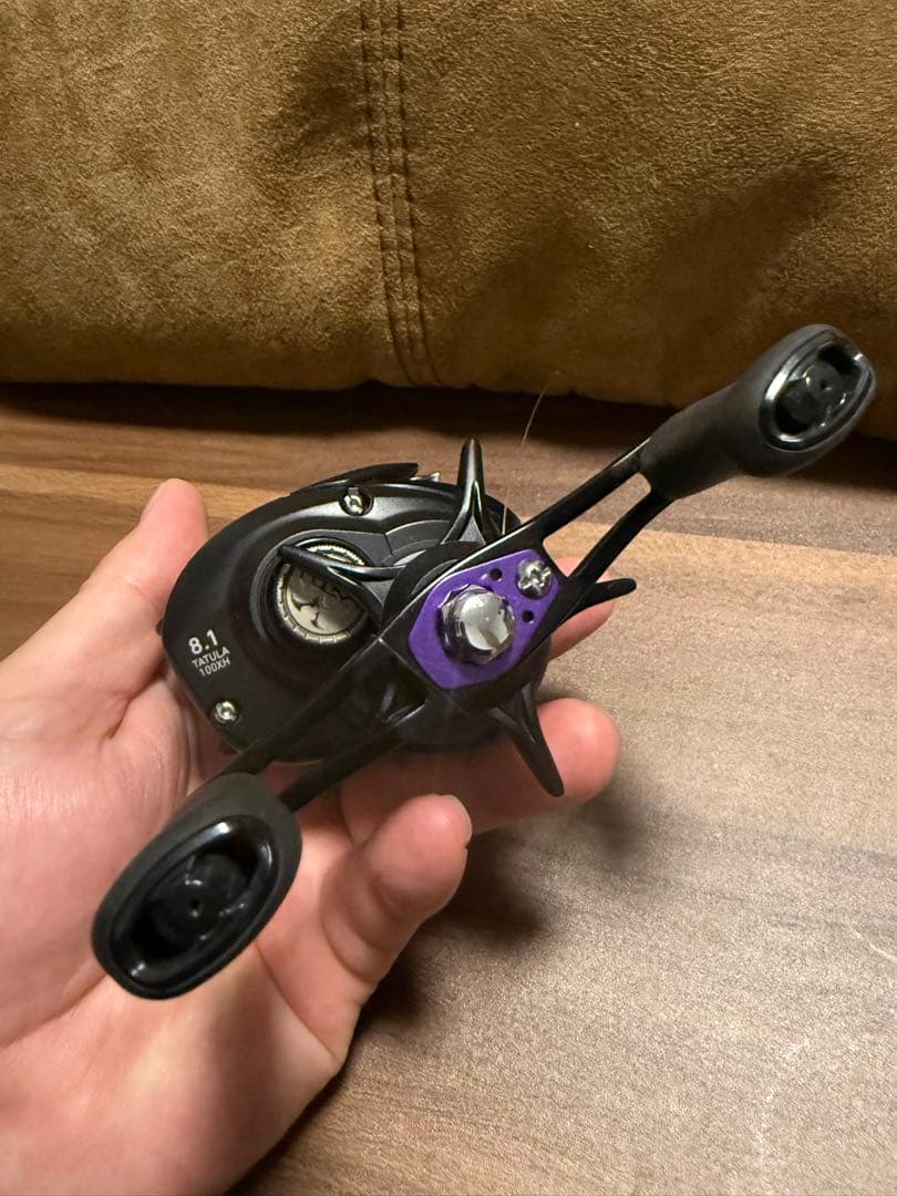 Daiwa TATULA100XH ベイトリール 右ハンドル