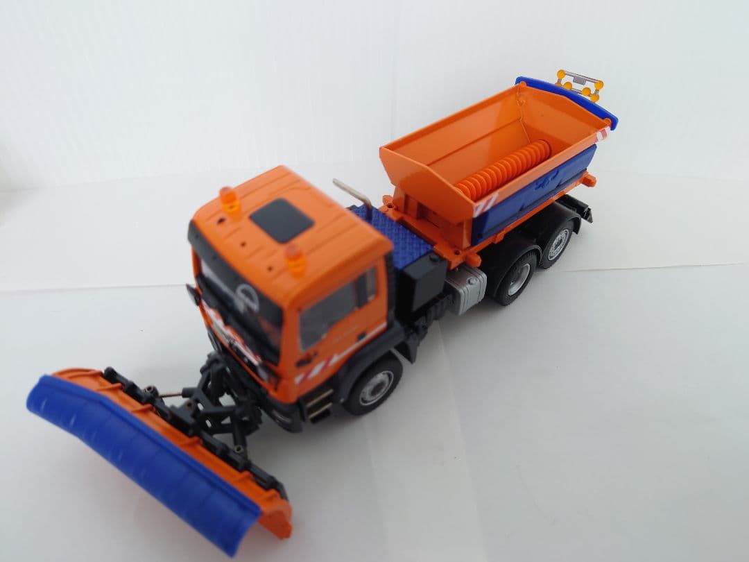 除雪車　MAN TGS Euro6 コンラート　1/50