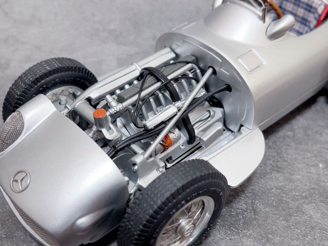 CMC 1/18 メルセデス・ベンツ W196