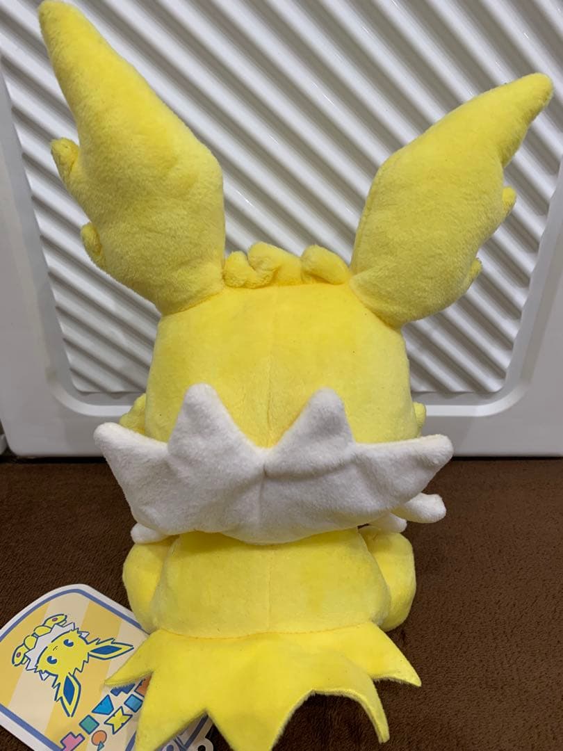 サンダース　ポケモンセンター　ぬいぐるみ　ミックスオレ　タグ付き