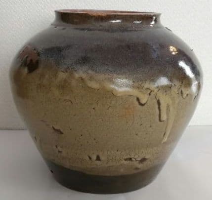 陶器　壺