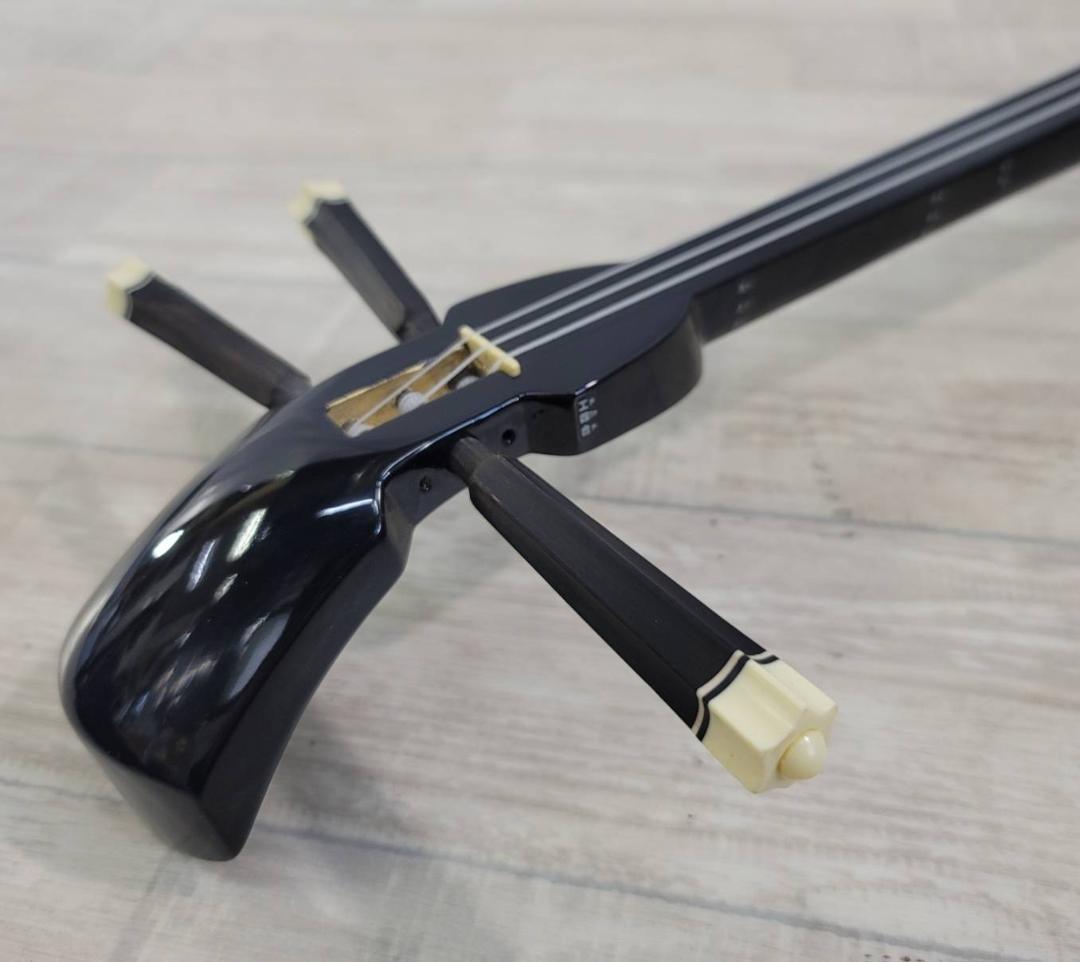 【美品】ASOVIVA 三線 沖縄 琉球 人工皮 アソビバ 付属品多数