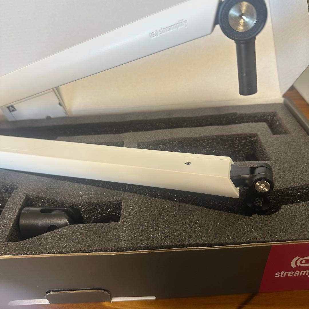 Streamplify MIC PRO コンデンサーマイク　MOUNT ARM