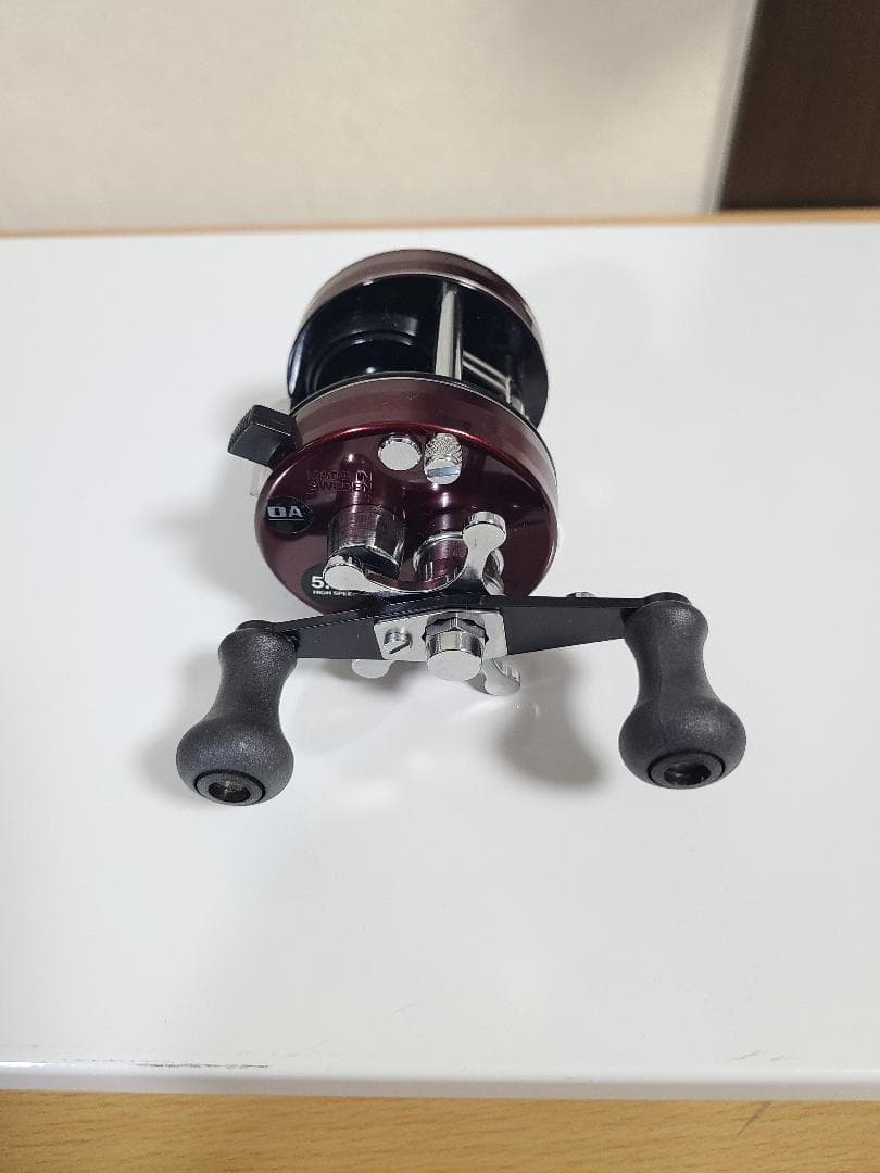 カ*ギ様 美品【abu】1500c　バーカンディ