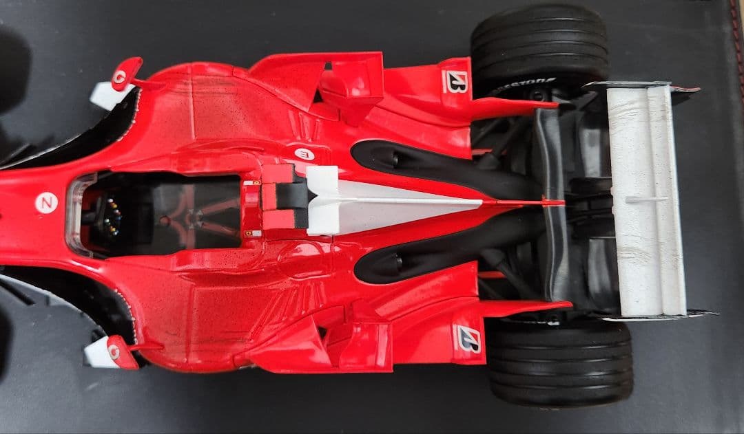 1/18 Hot Wheels Ferrari 248 F1 シューマッハ #5