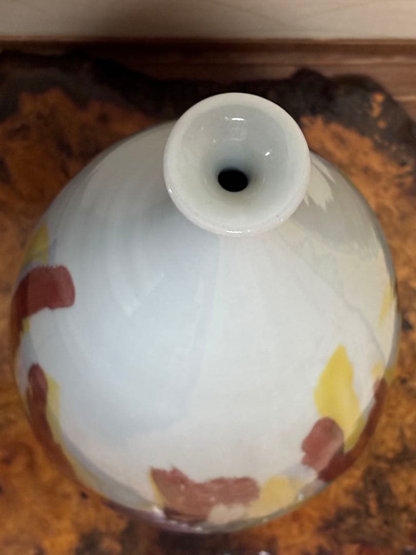 韓国青磁器抽象デザイン 陶器花瓶 高さ約30cm 海剛の作品