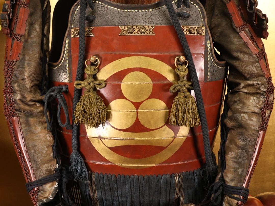 BY03　甲冑　丸に渡辺星紋　鹿角脇立　三日月前立　鎧櫃付　等身大　兜　武具