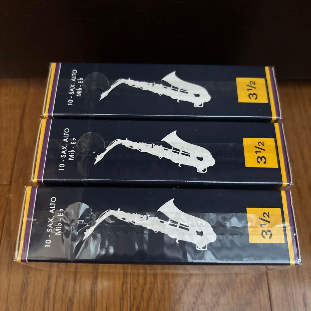 Vandoren アルトサックスリード 3 1/2 10枚入り　3箱