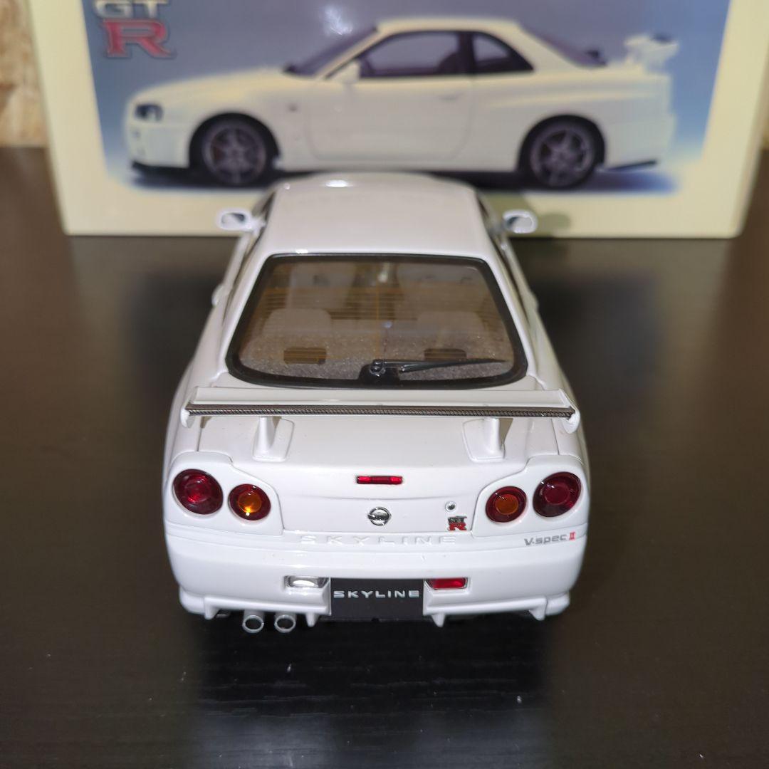 値下げ　オートアート1/18 スカイライン GT-R R34 VスペックII