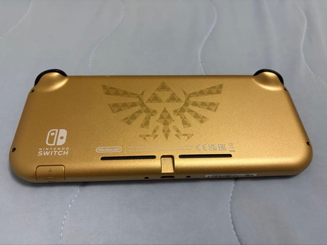 任天堂スイッチライト ハイラルEdition