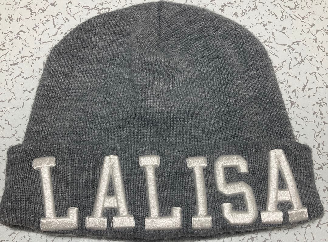 LALISA BEANIE 公式グッズ BLACKPINK リサ ニット帽