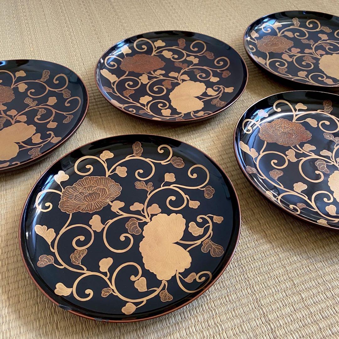時代 輪島塗【牡丹唐草金蒔絵 銘々皿5客組】菓子皿 天然木 漆塗 懐石 茶道具