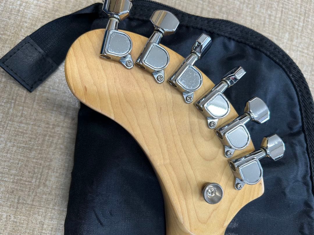 Fernandes zo-3 レッド　音出し確認済み
