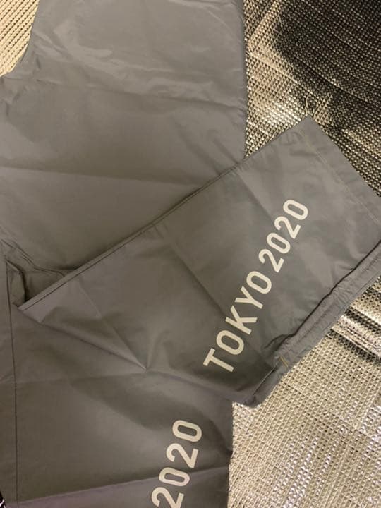 新品|東京2020オリパラ聖火リレースタッフ用ジャケットパンツ長袖上下キャップ