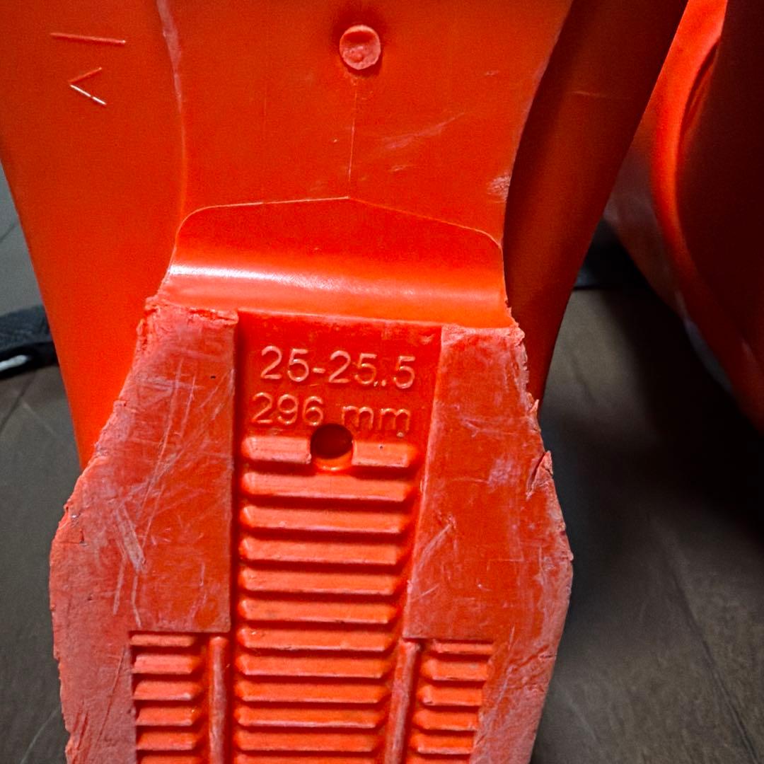 ROSSIGNOL DEMO125SC スキーブーツ
