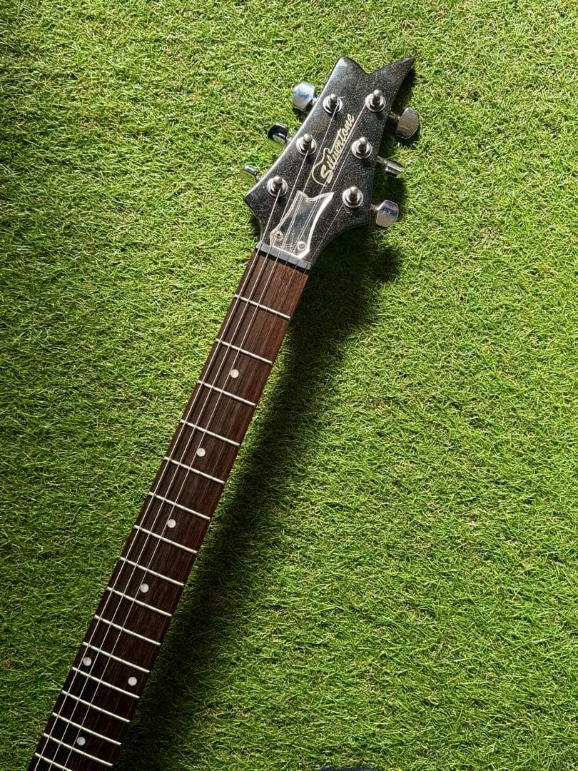 Silvertone KISS ポール・スタンレーのシグネチャーモデル