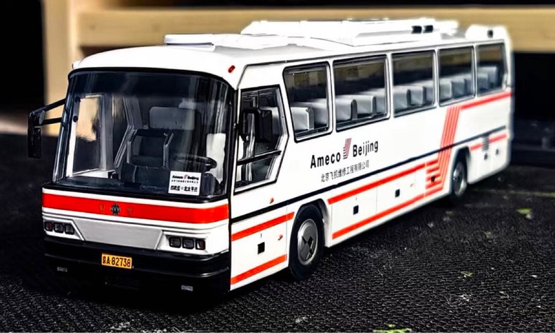 2台セットミニカー　1/64 ハイウェイバス　観光バス