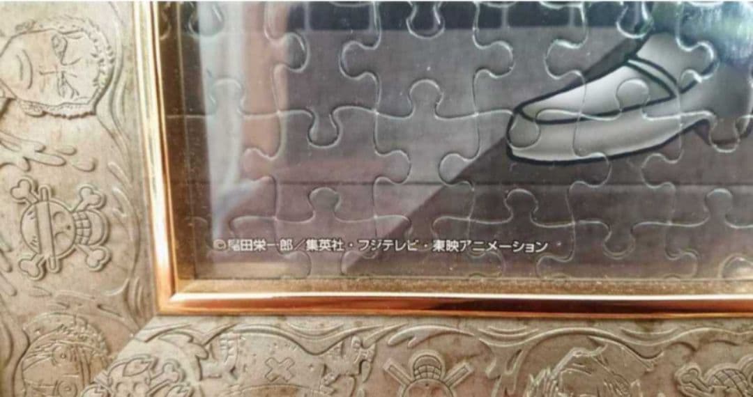 ◇激レア！非売品ポスター&クリアファイル多数【専用額入り】ワンピース　完成パズル