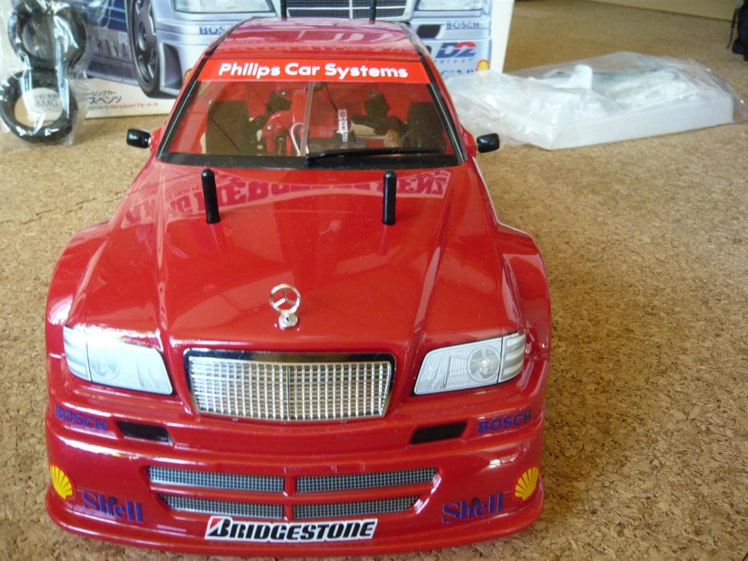 タミヤ 1/10電動RC ４ＷＤメルセデスＣクラスＤＴＭ－Ｄ２ AMG 完動品