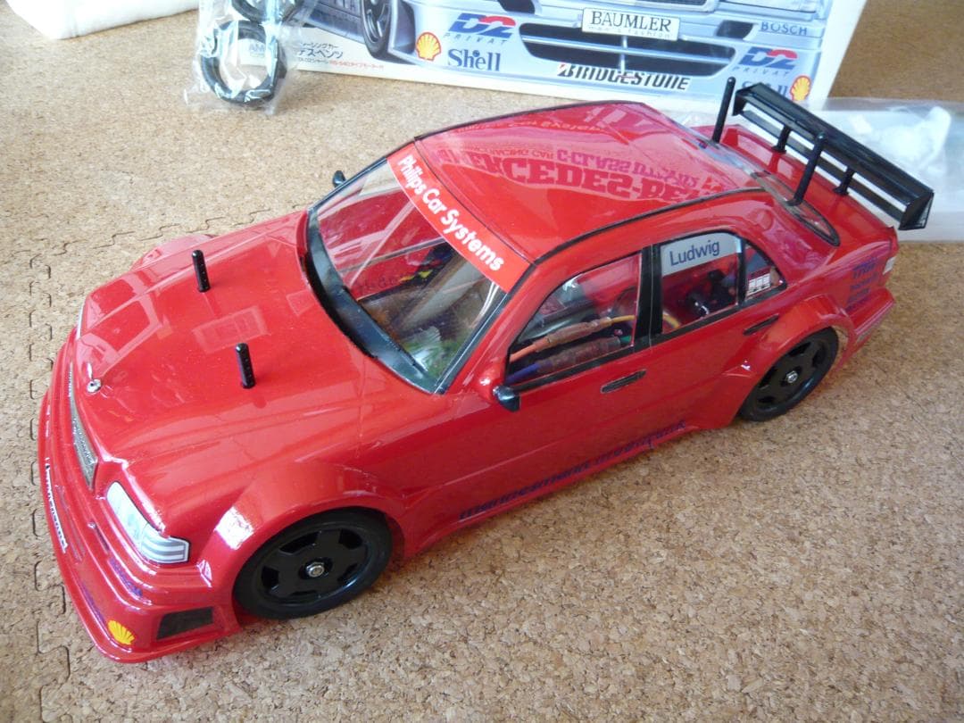 タミヤ 1/10電動RC ４ＷＤメルセデスＣクラスＤＴＭ－Ｄ２ AMG 完動品