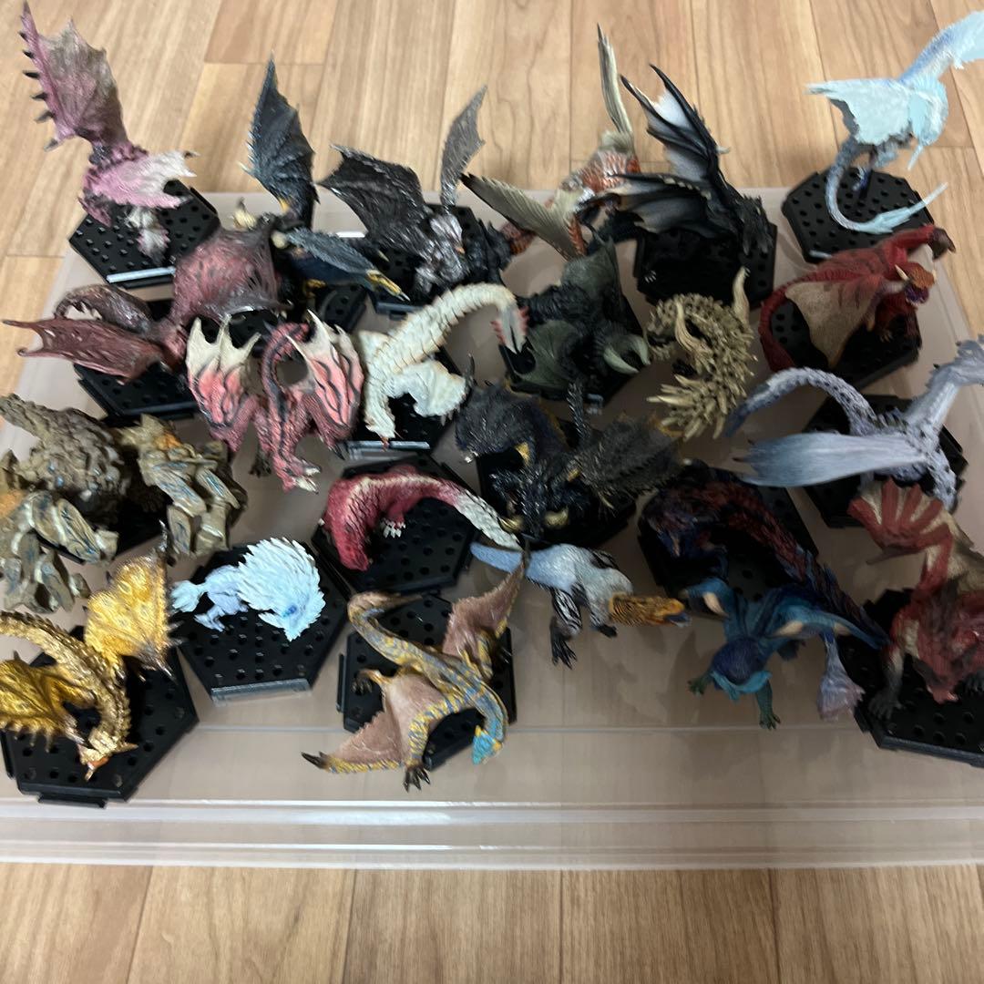 モンスターハンター カプコン フィギュア